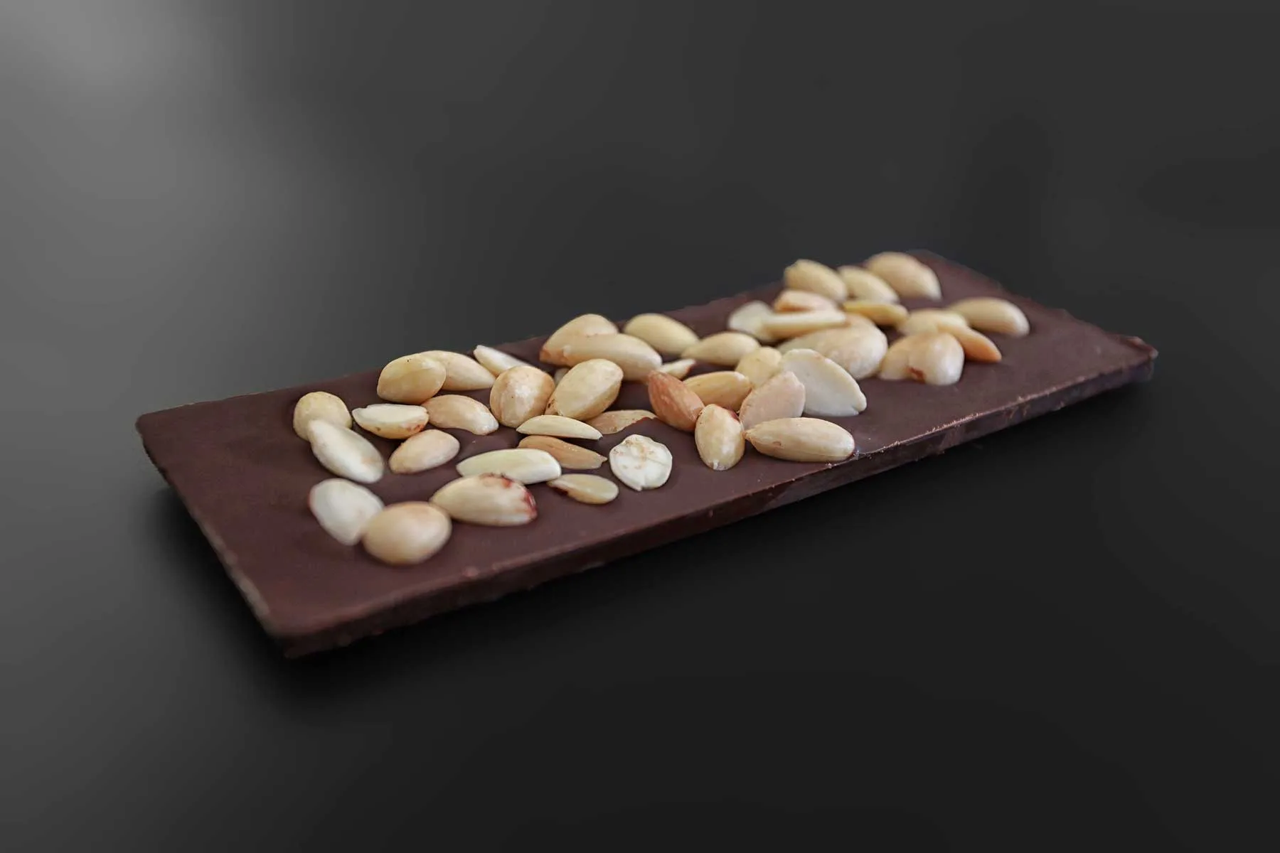 Čokoláda hořká Mandle